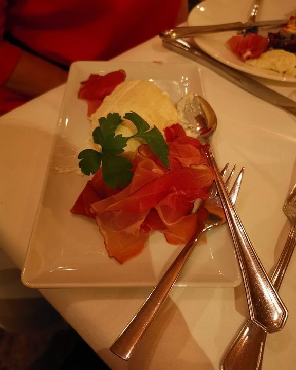Chalet Suisse