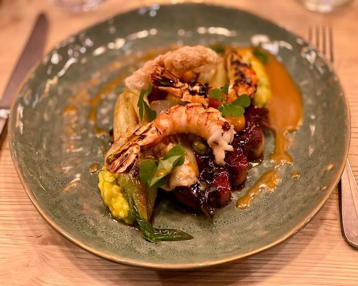 KITCHENS Restaurant & Bar