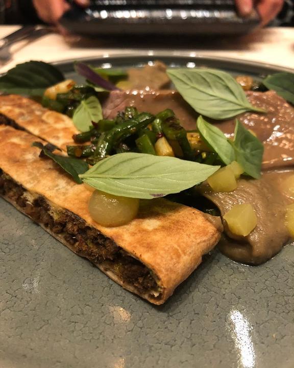 KITCHENS Restaurant & Bar