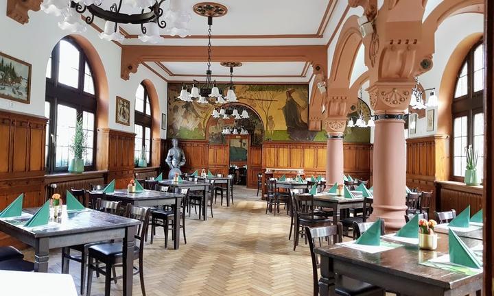 Hoepfner Burghof Brauereiausschank - Restaurant