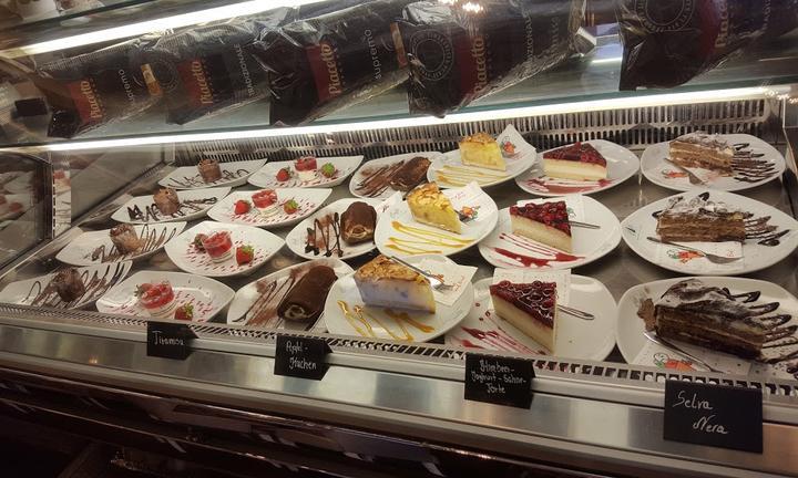 Cafe In