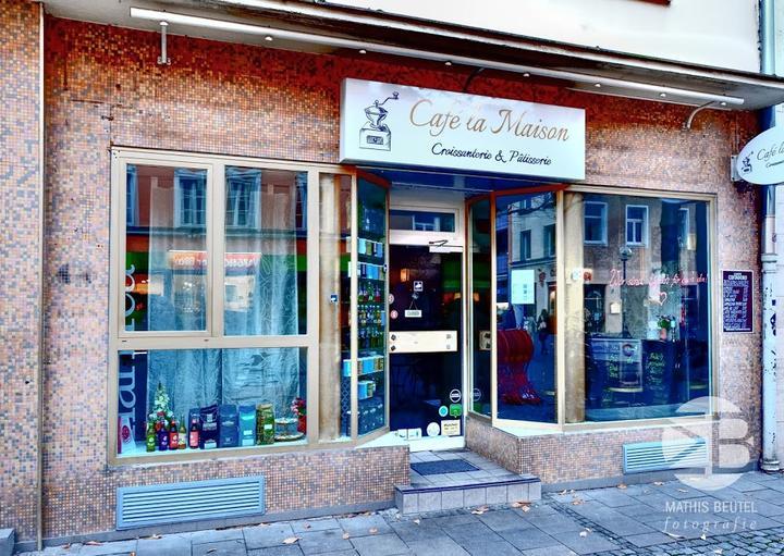 Cafe La Maison