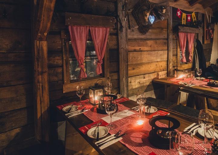 Fondue Hutte