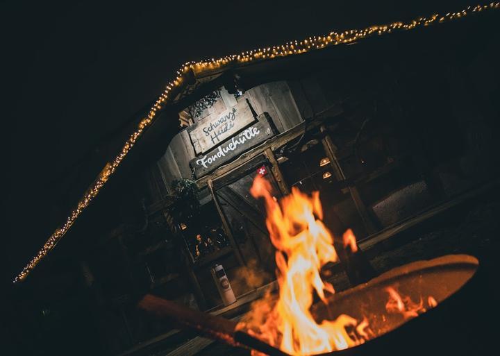 Fondue Hutte