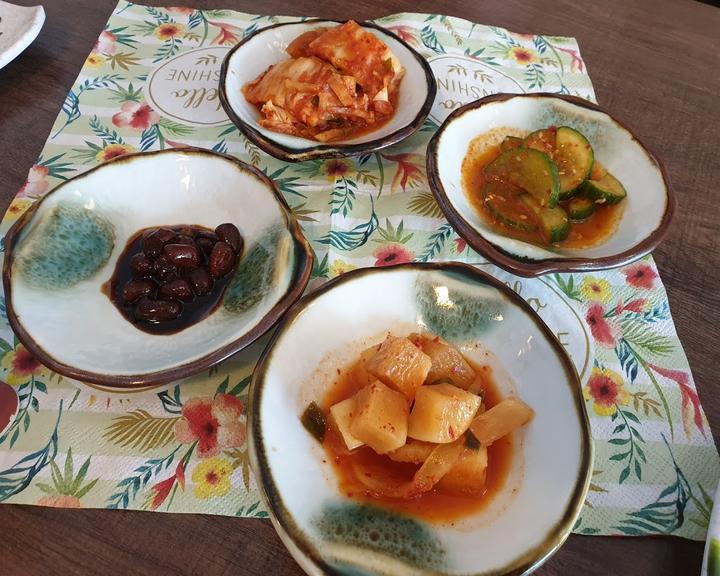 Kimchi Mama