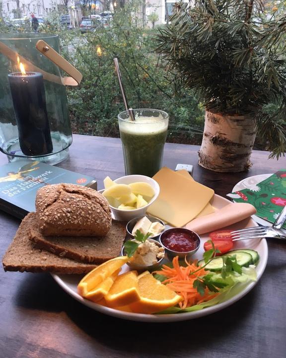 Monkey Mind Café