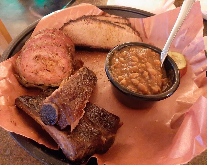 Smokehouse BBQ & Grill