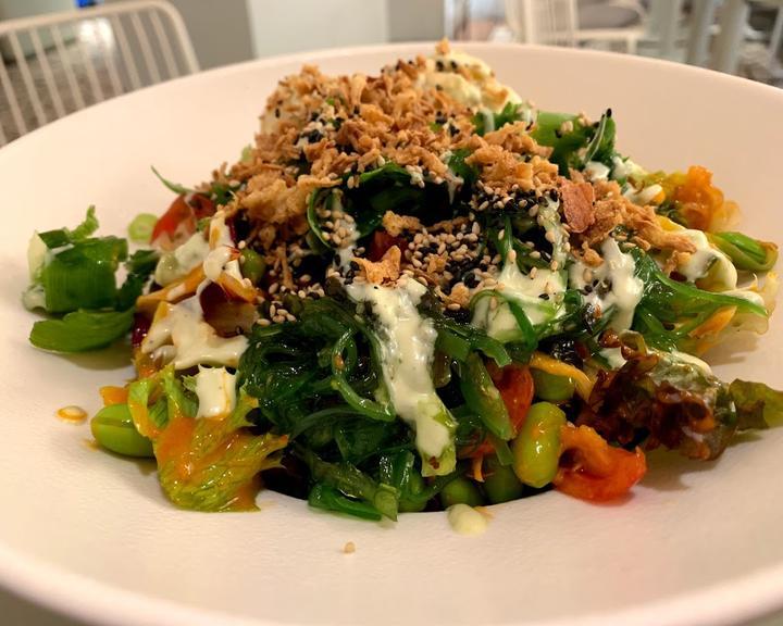 MA'LOA Hawaiian Poké Bowl