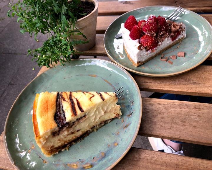 P5 Eiscafe & Espresso Bar