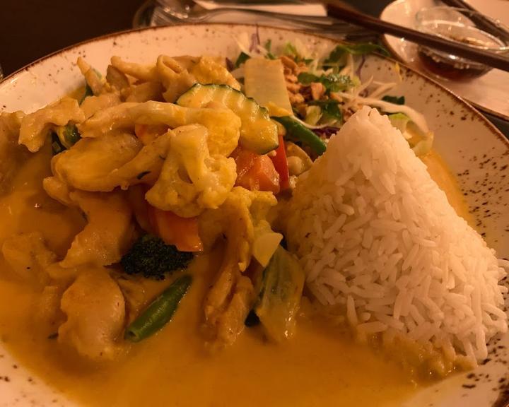 Saigon Curry