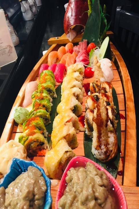 Hiroshi Sushi & Ramen
