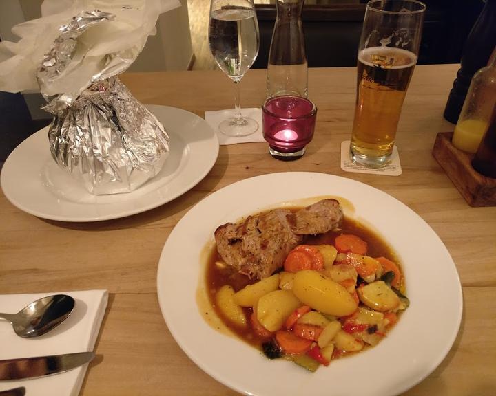 Restaurant Symposium