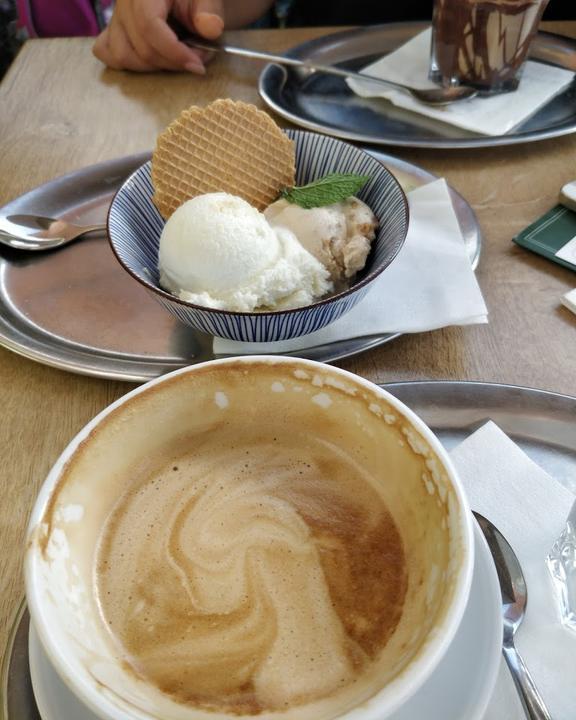 Cafe Latte Art Wiesbaden