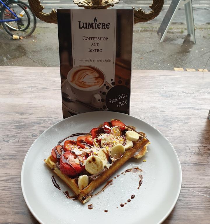 Lumiere Coffeeshop & Bistro