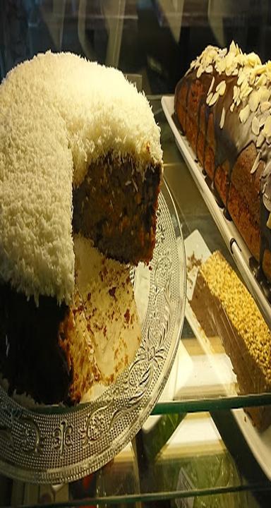 Lumiere Coffeeshop & Bistro