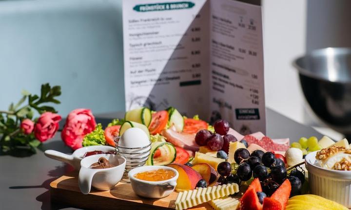 Bekkys Back - Cafe Fruhstuck Brunch