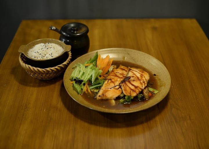 HANOI deli