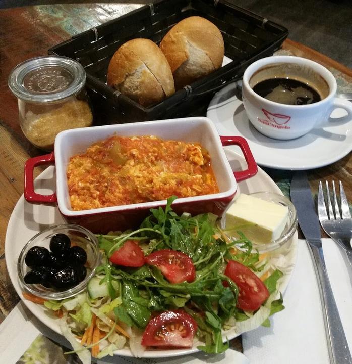 Cafe Saz