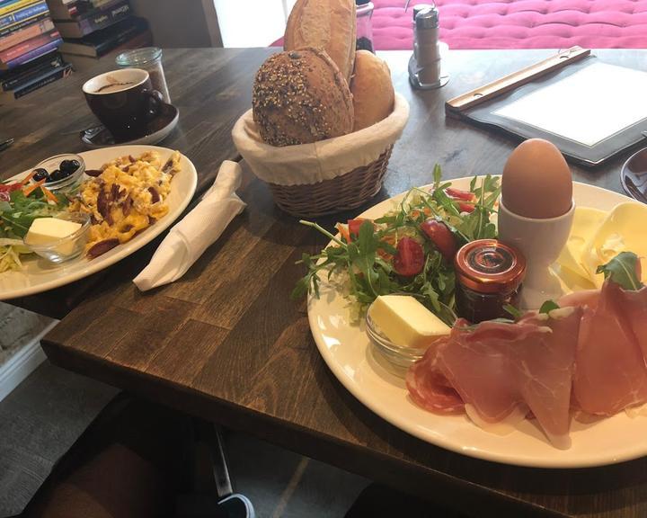Cafe Saz