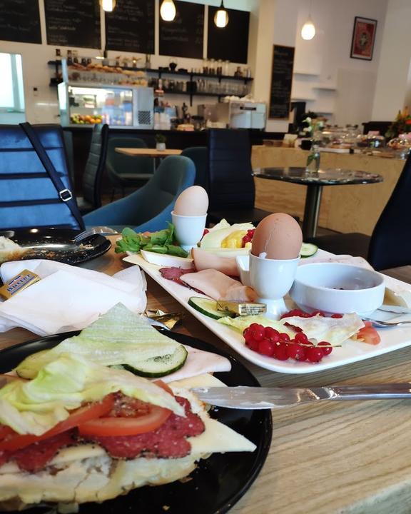 Bastion 5 cafe