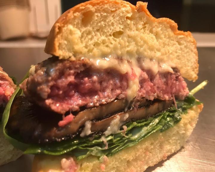 Otto's Burger