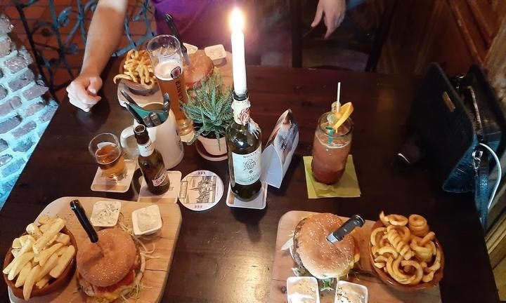 Nachtcafe Apfelbaum