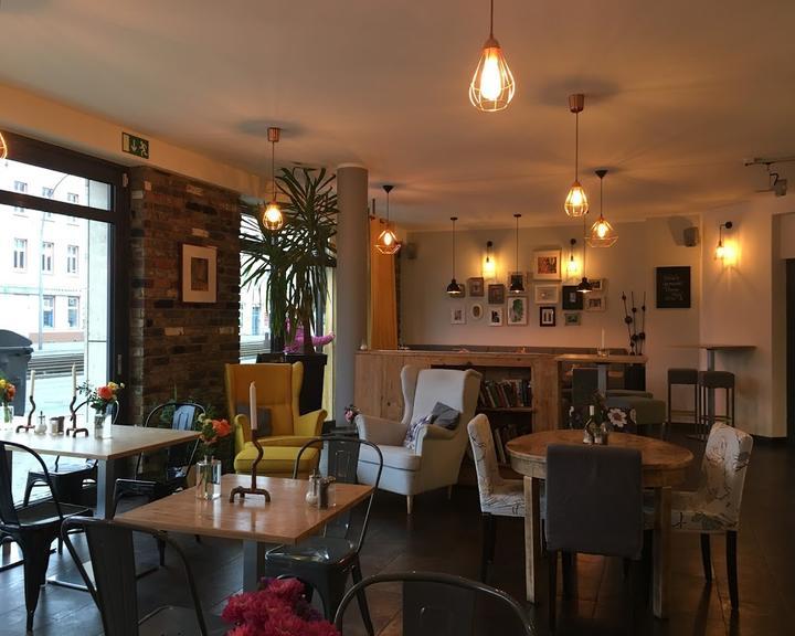 Coffee House 168