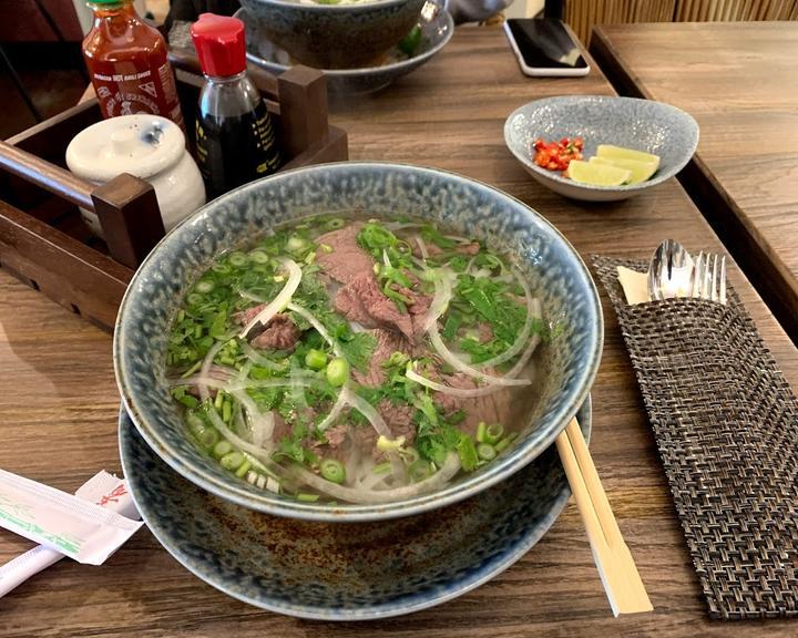 The Pho 22