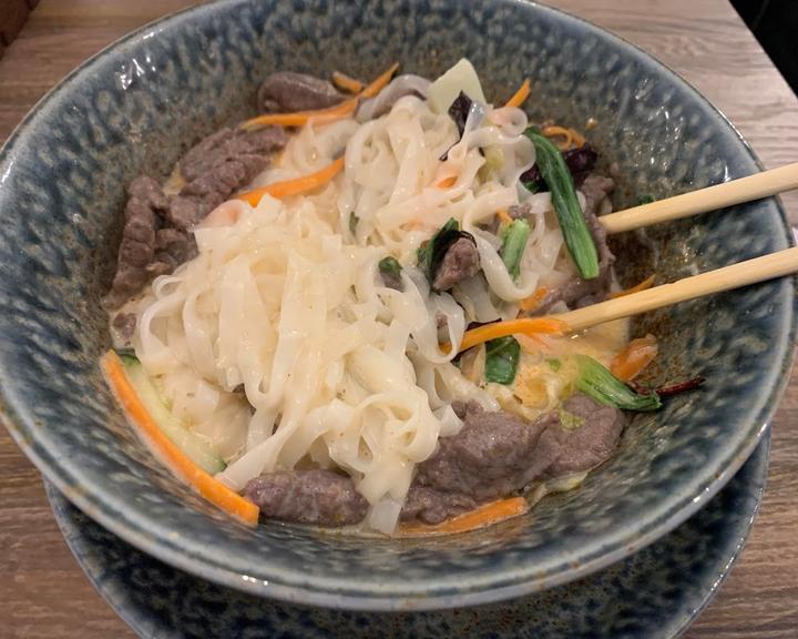 The Pho 22
