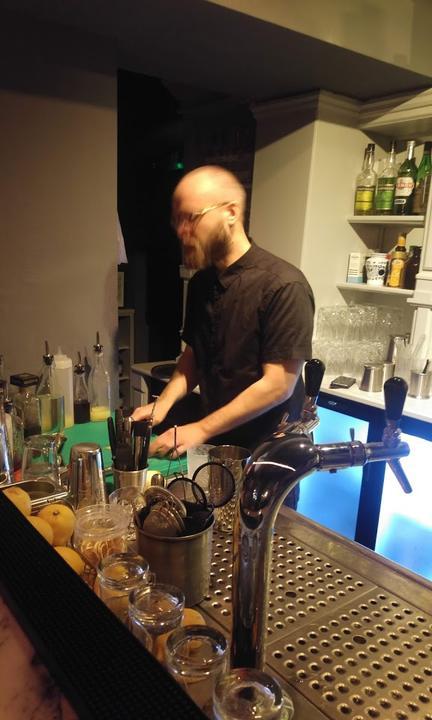 The Dorothy Bar
