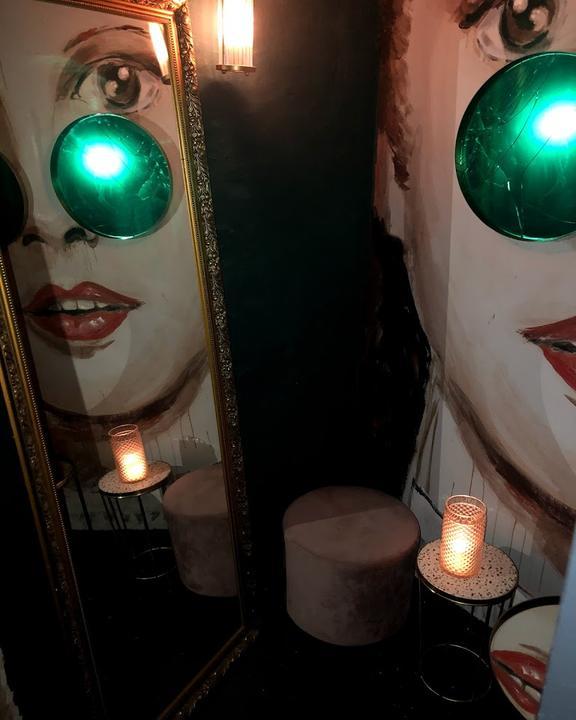 The Dorothy Bar