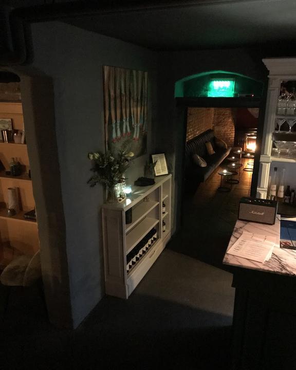 The Dorothy Bar