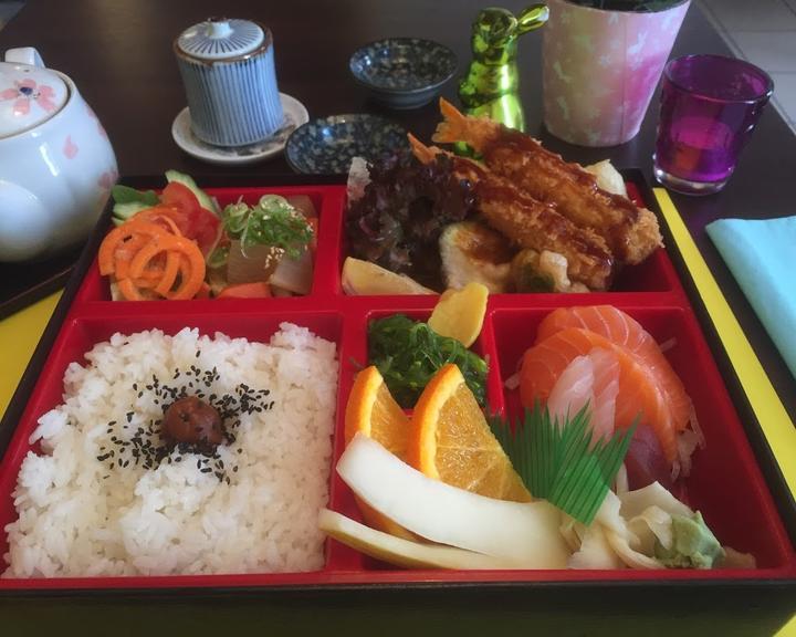 Tokio Dining