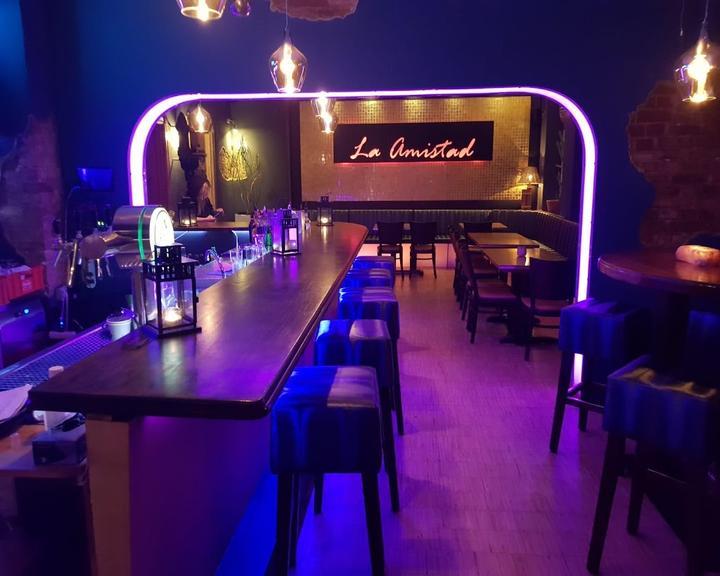 La Amistad