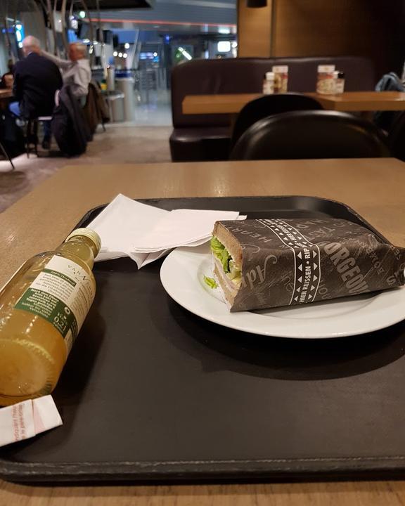 San Pino Dusseldorf Airport