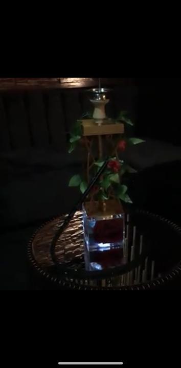 Flowers Lounge
