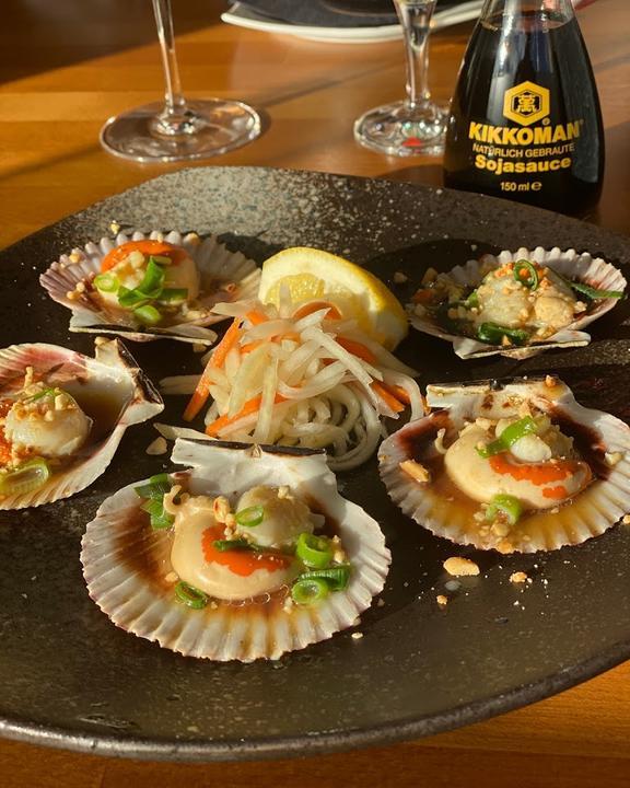 Lu-Bu Asian Fusion Kitchen
