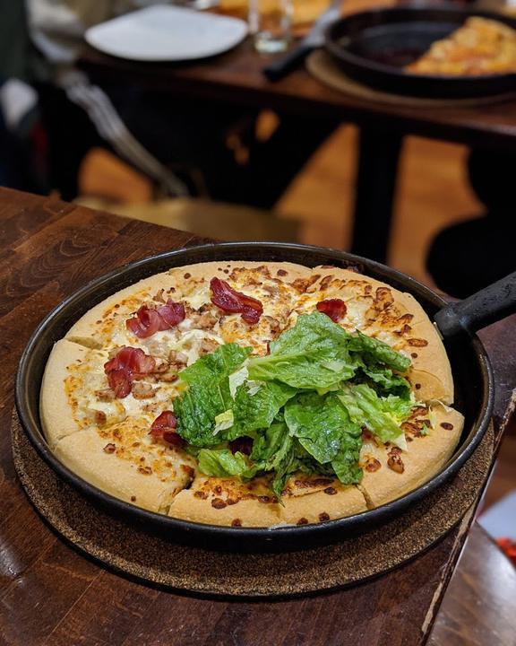 Pizza Hut