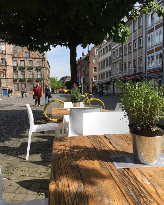 Café Europa