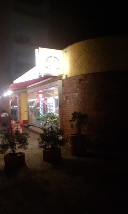 Falken Backerei & Cafe
