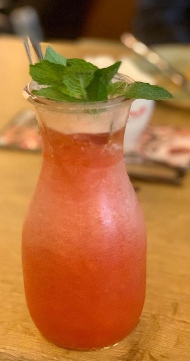 ama Cafe