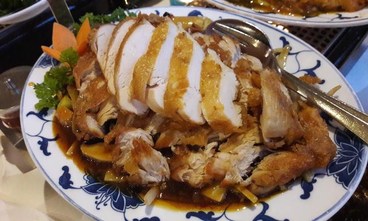 Royal Garden China Restaurant & Bar