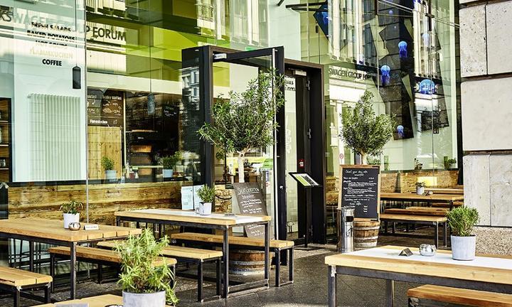 Little Green Rabbit - Unter den Linden