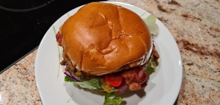 Marthas Delicious Burgers