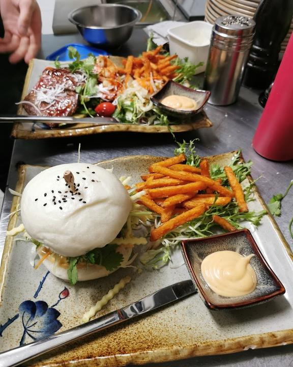 Saigon Dragon Restaurant