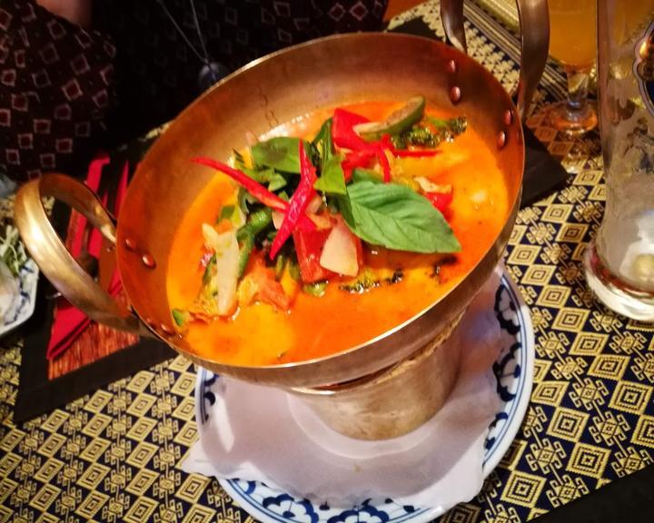 Red Chilli Thai Restaurant