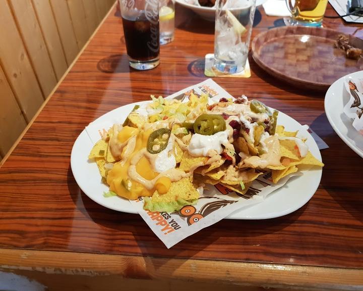 Hooters American Sports Bar
