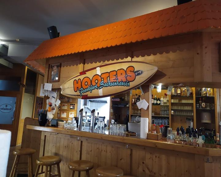 Hooters American Sports Bar