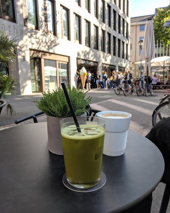 HELLERSTEA° BAR
