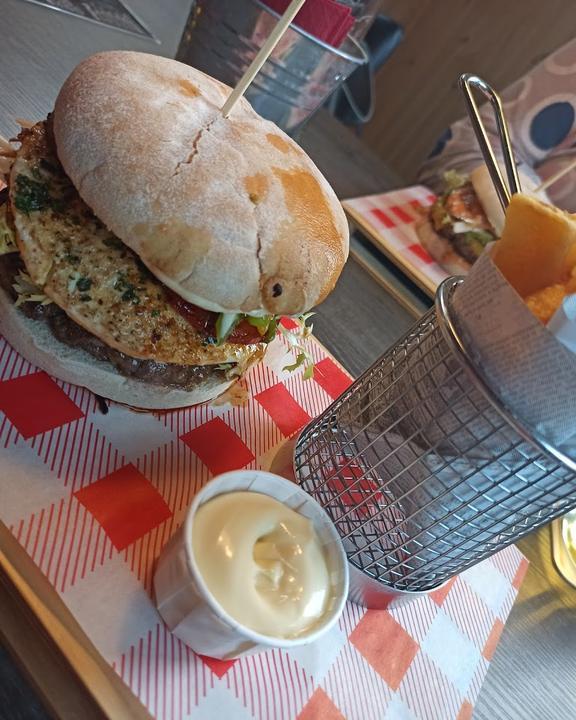 Riff Schnitzel- & Burgerhouse